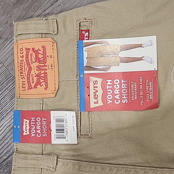 LEVI'S Cargo Khaki Shorts Size 12 - Picture 5 of 5